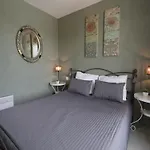 Stylish Family In Villa Félines-Minervois