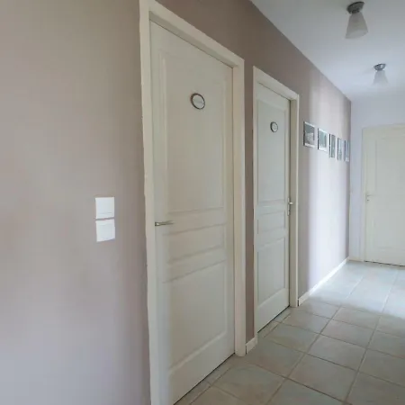 Вилла Spacious With Private Swimming Pool