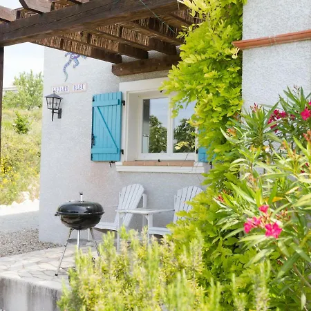 Вилла Spacious With Private Swimming Pool *